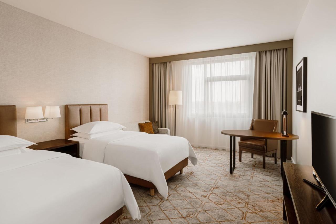 Deluxe Larger Guest room 2 Twin or Single Beds,1392880520:JPEG